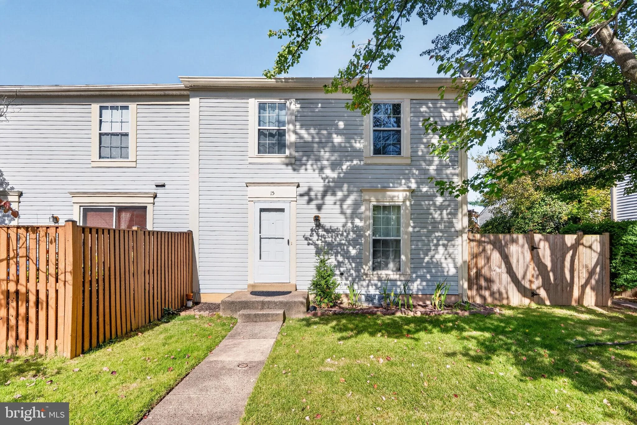 15 Valleyfield Court