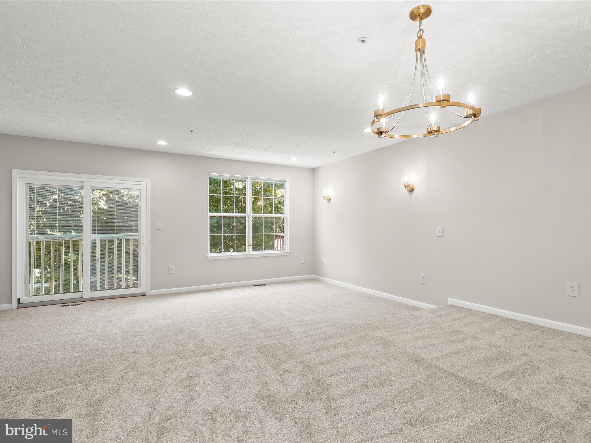 SNOWDEN RIDGE - Residential