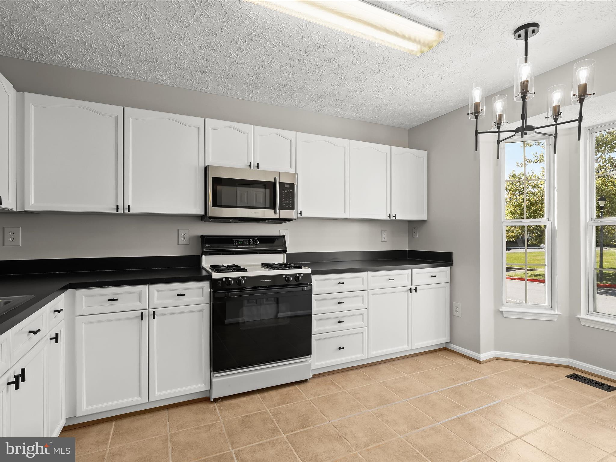 SNOWDEN RIDGE - Residential