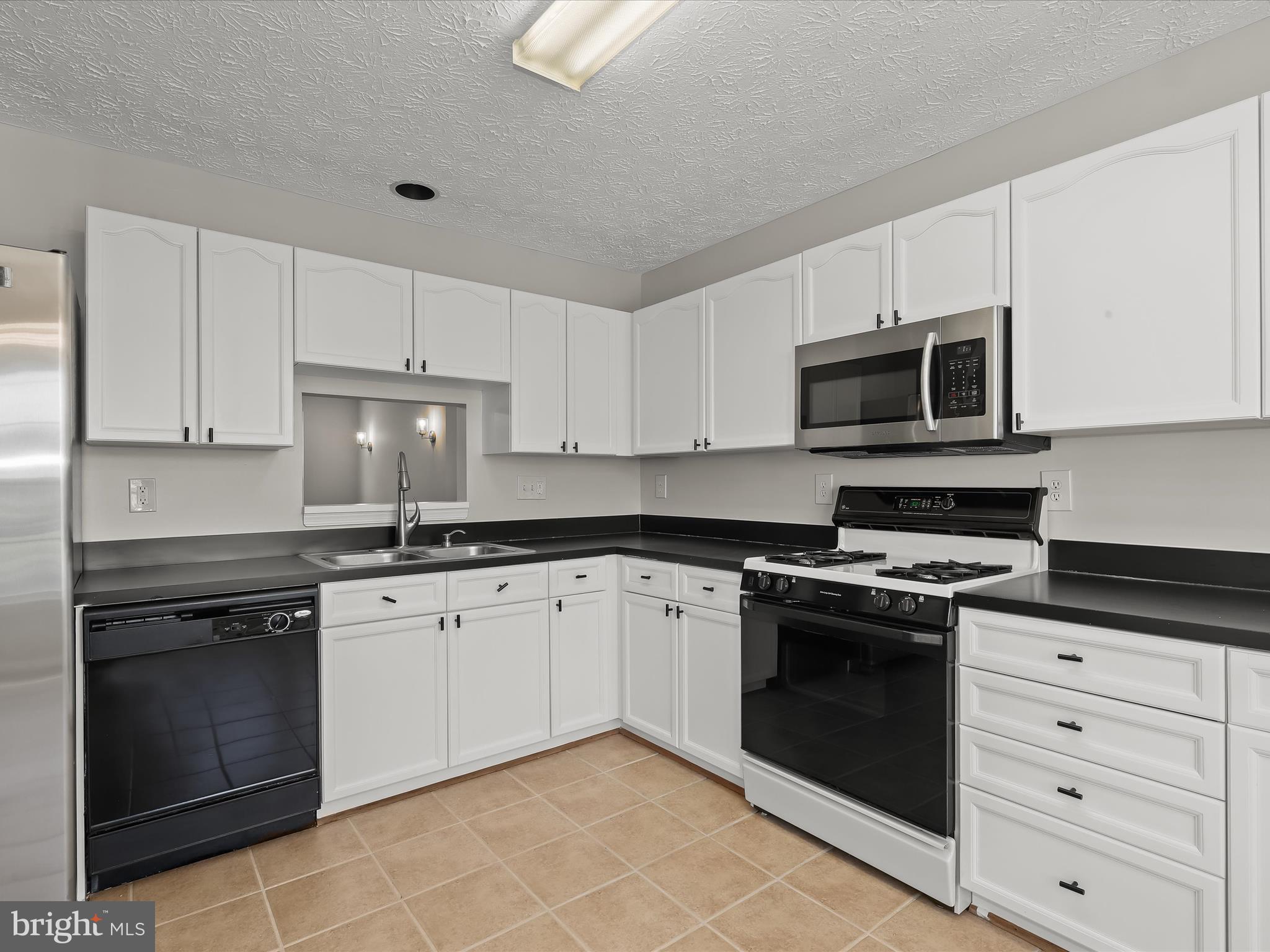 SNOWDEN RIDGE - Residential