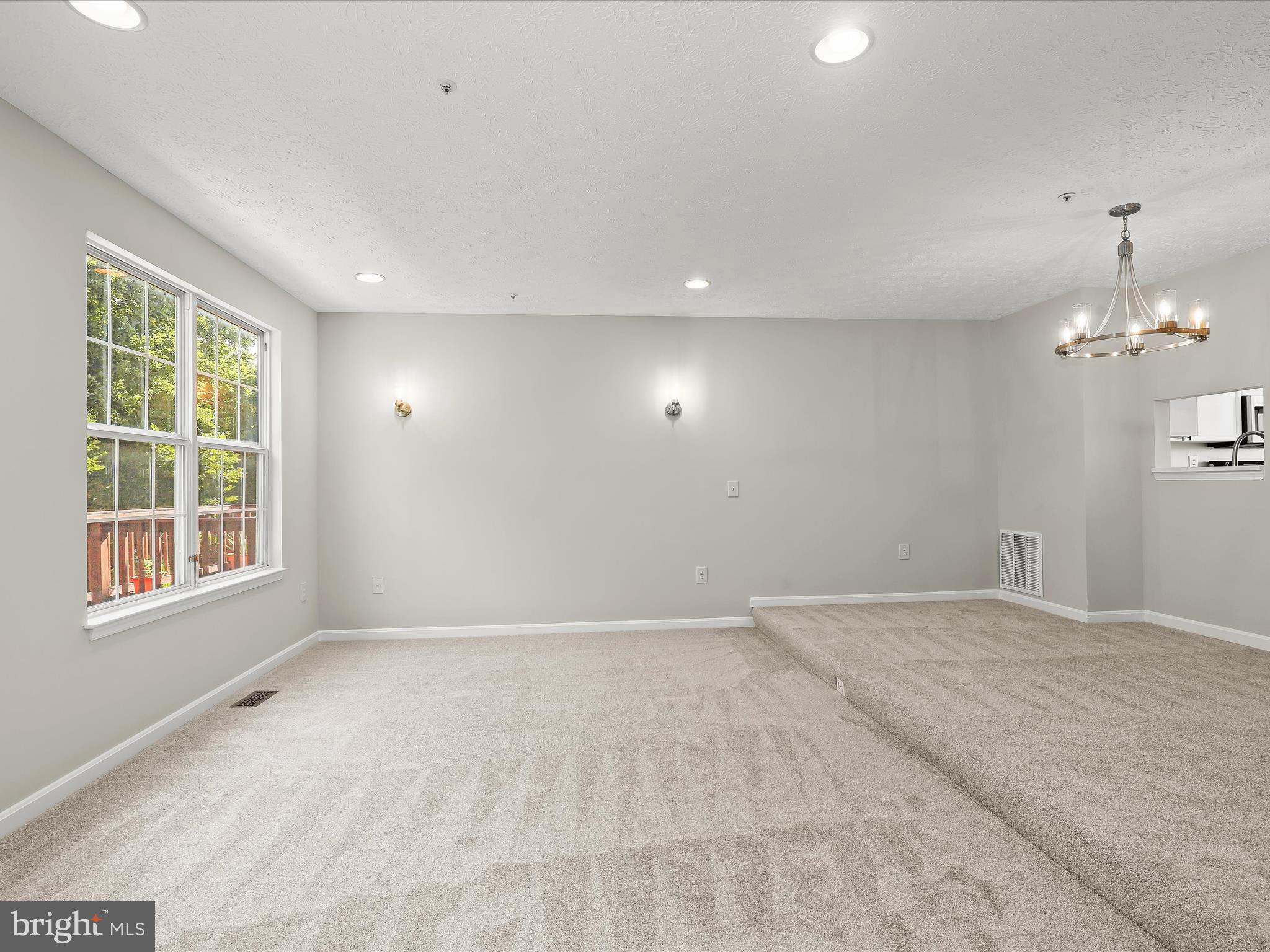 SNOWDEN RIDGE - Residential