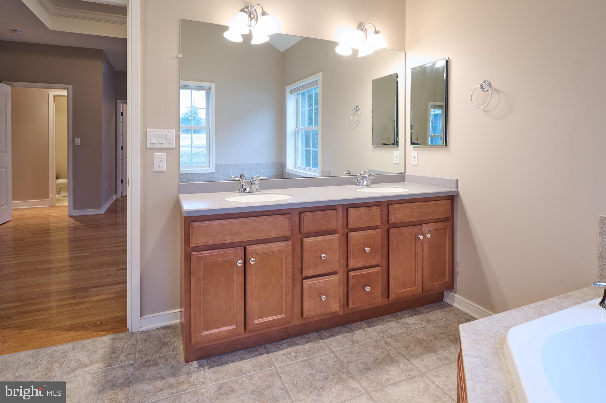 COBBLE CREEK - Residential