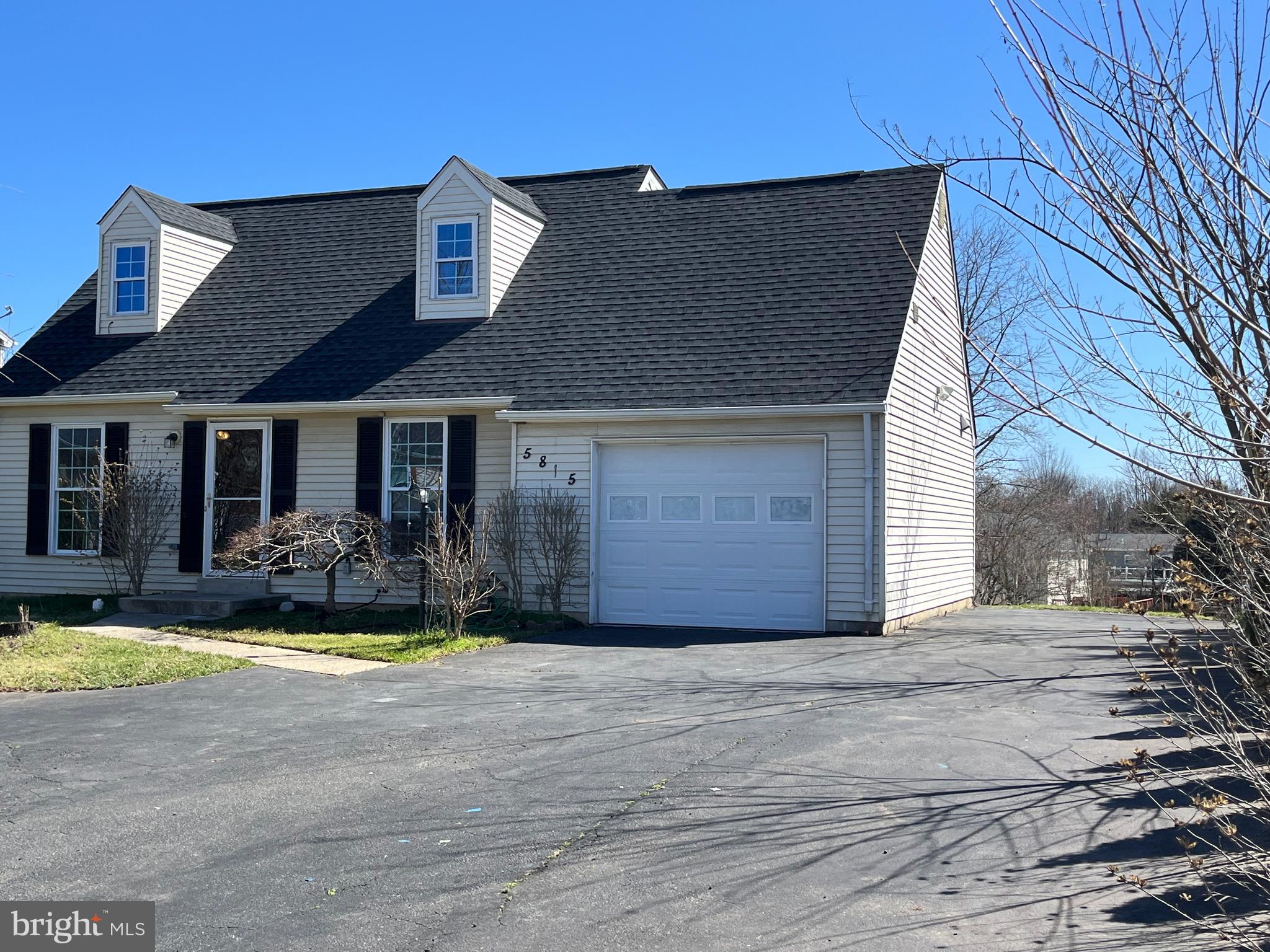 DALE CITY - Residential Lease