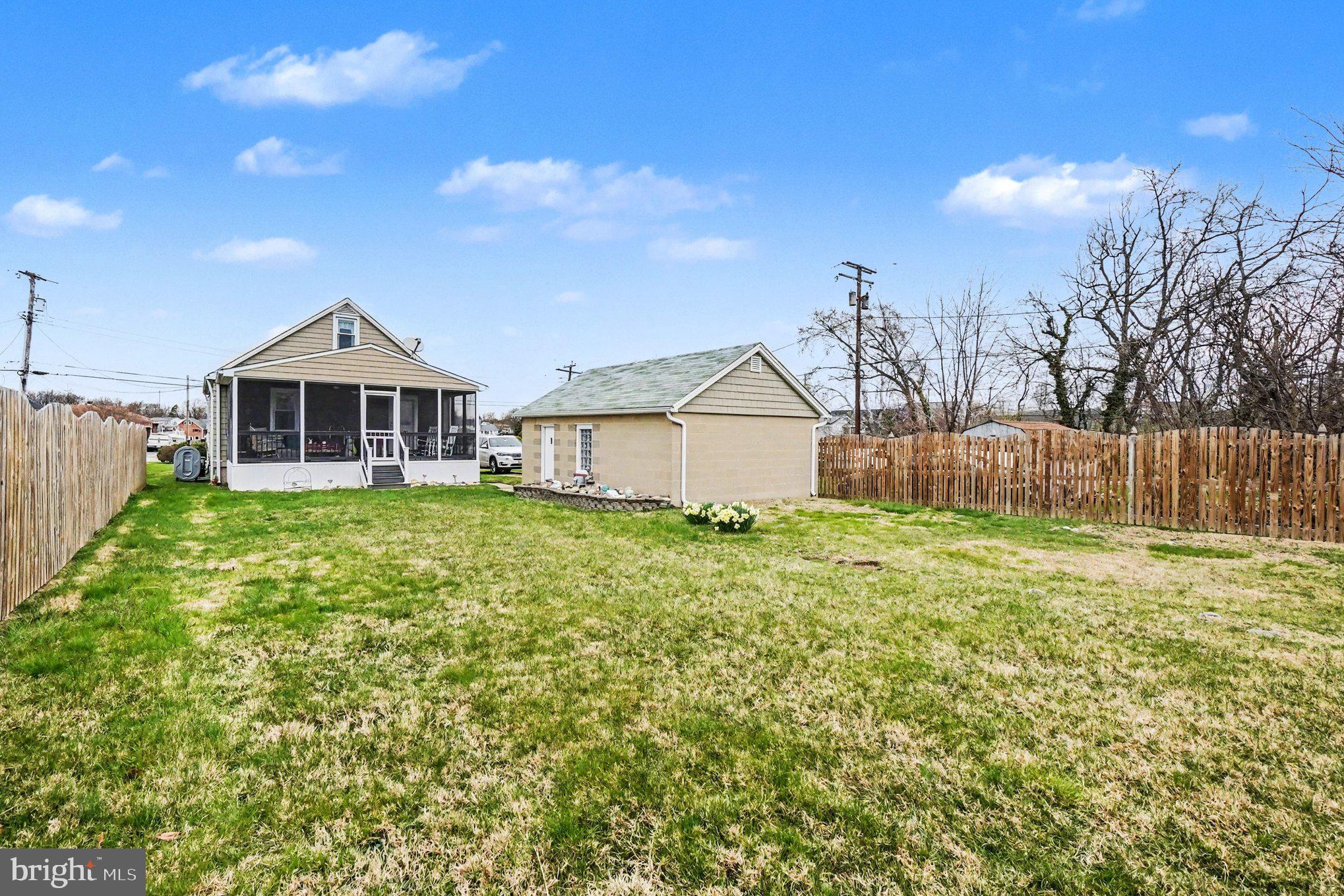 CHESAPEAKE TERRACE - Residential