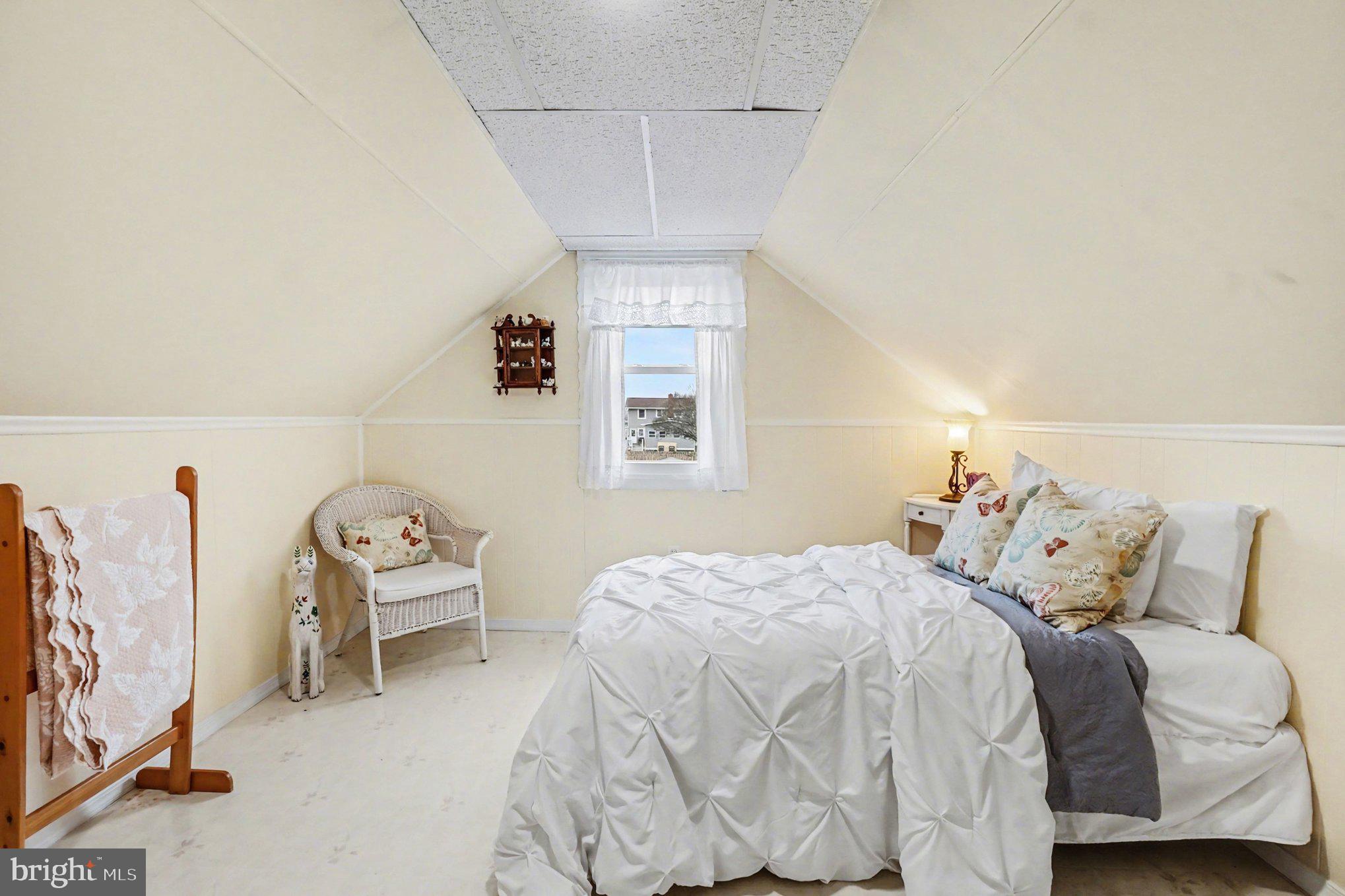 CHESAPEAKE TERRACE - Residential