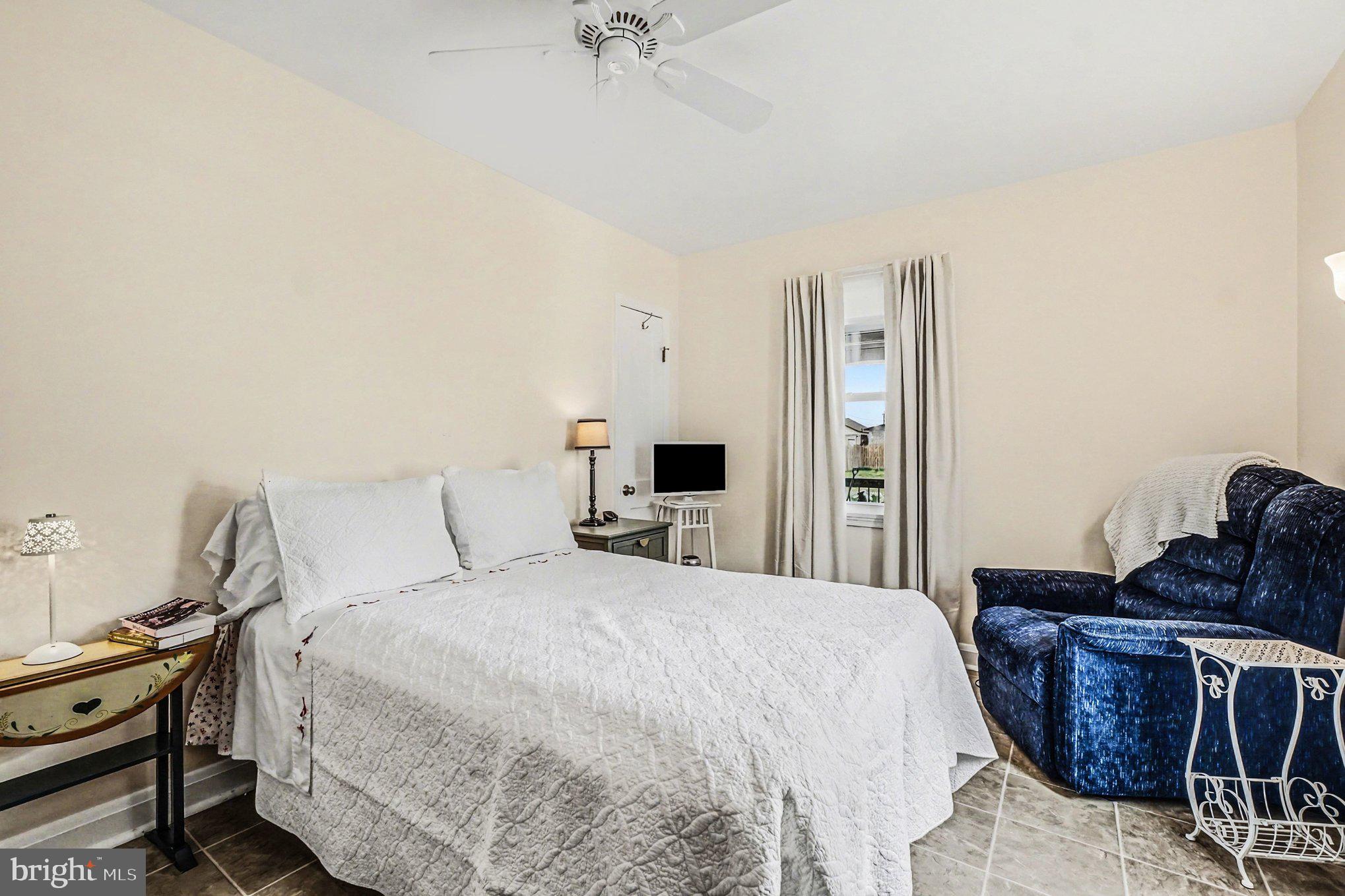 CHESAPEAKE TERRACE - Residential