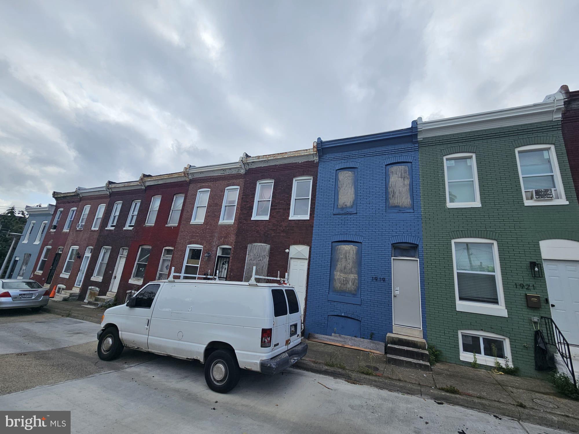 MONDAWMIN - Residential
