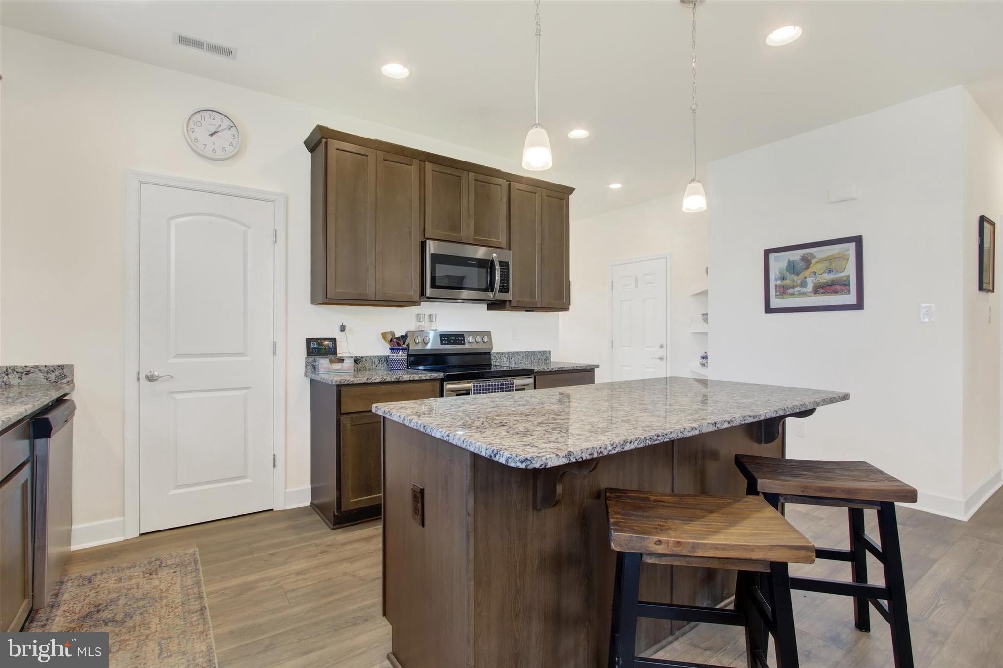 CUMBERLAND VILLAGE - Residential