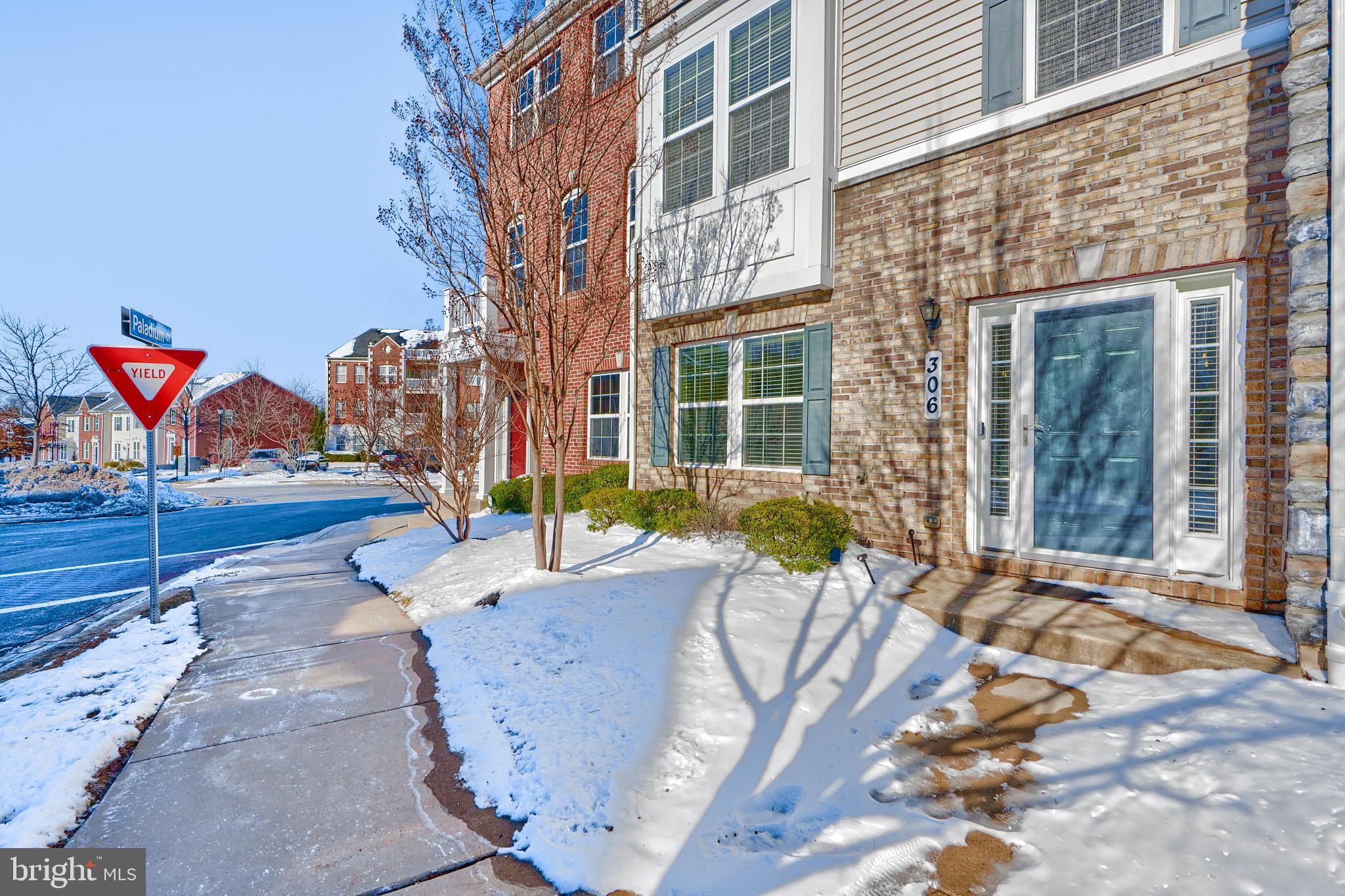 ESPLANADE AT RED RUN - Residential Lease