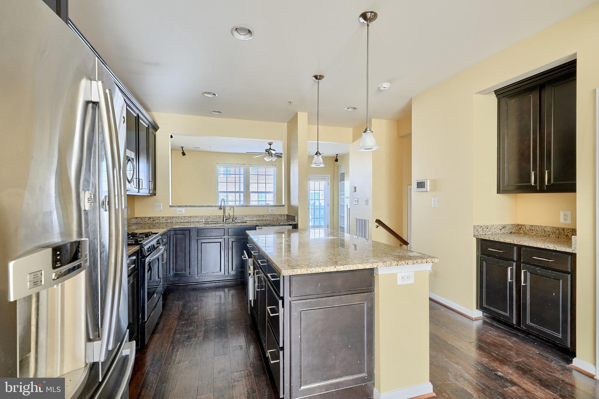 ESPLANADE AT RED RUN - Residential Lease