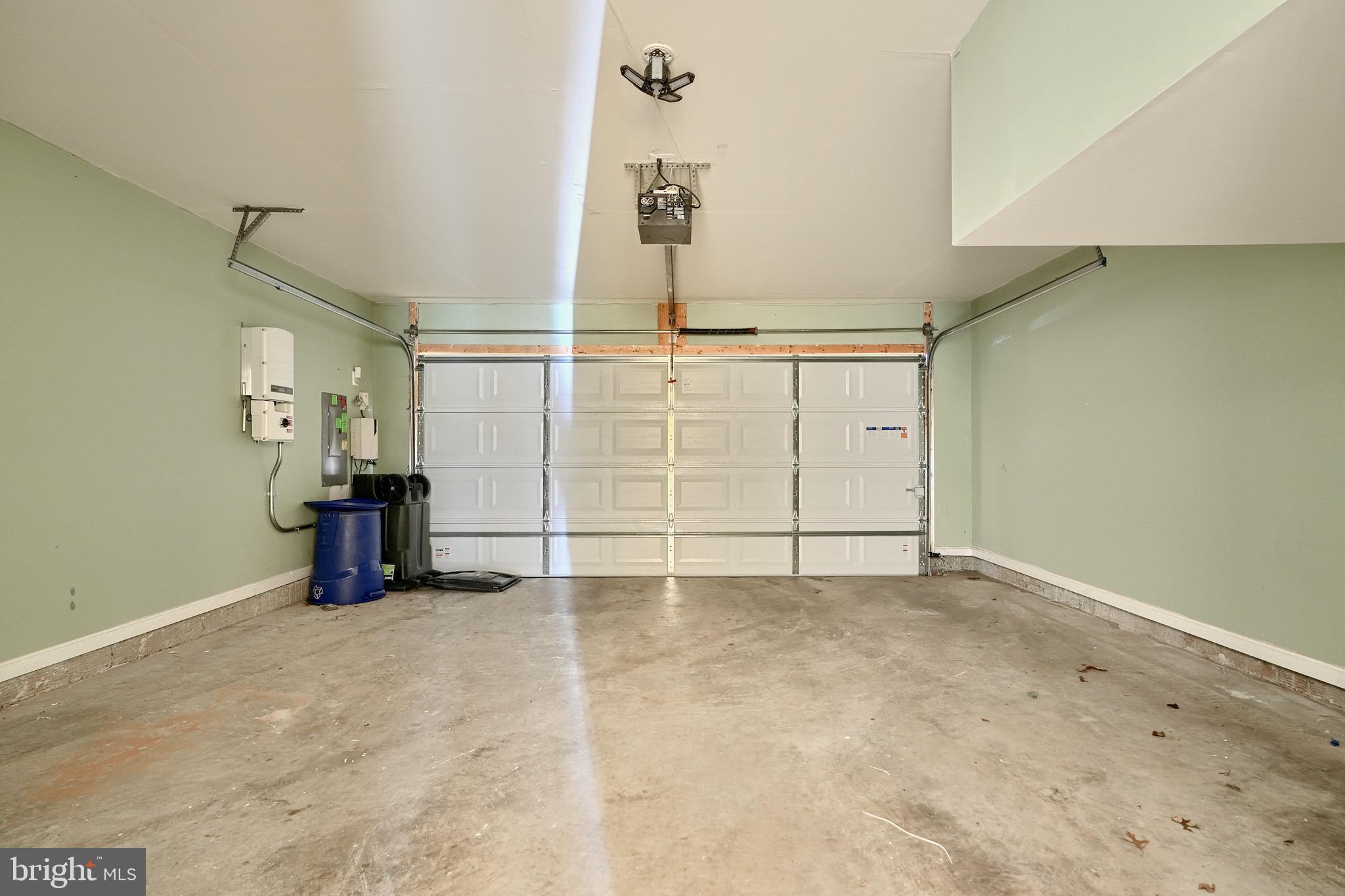 ESPLANADE AT RED RUN - Residential Lease