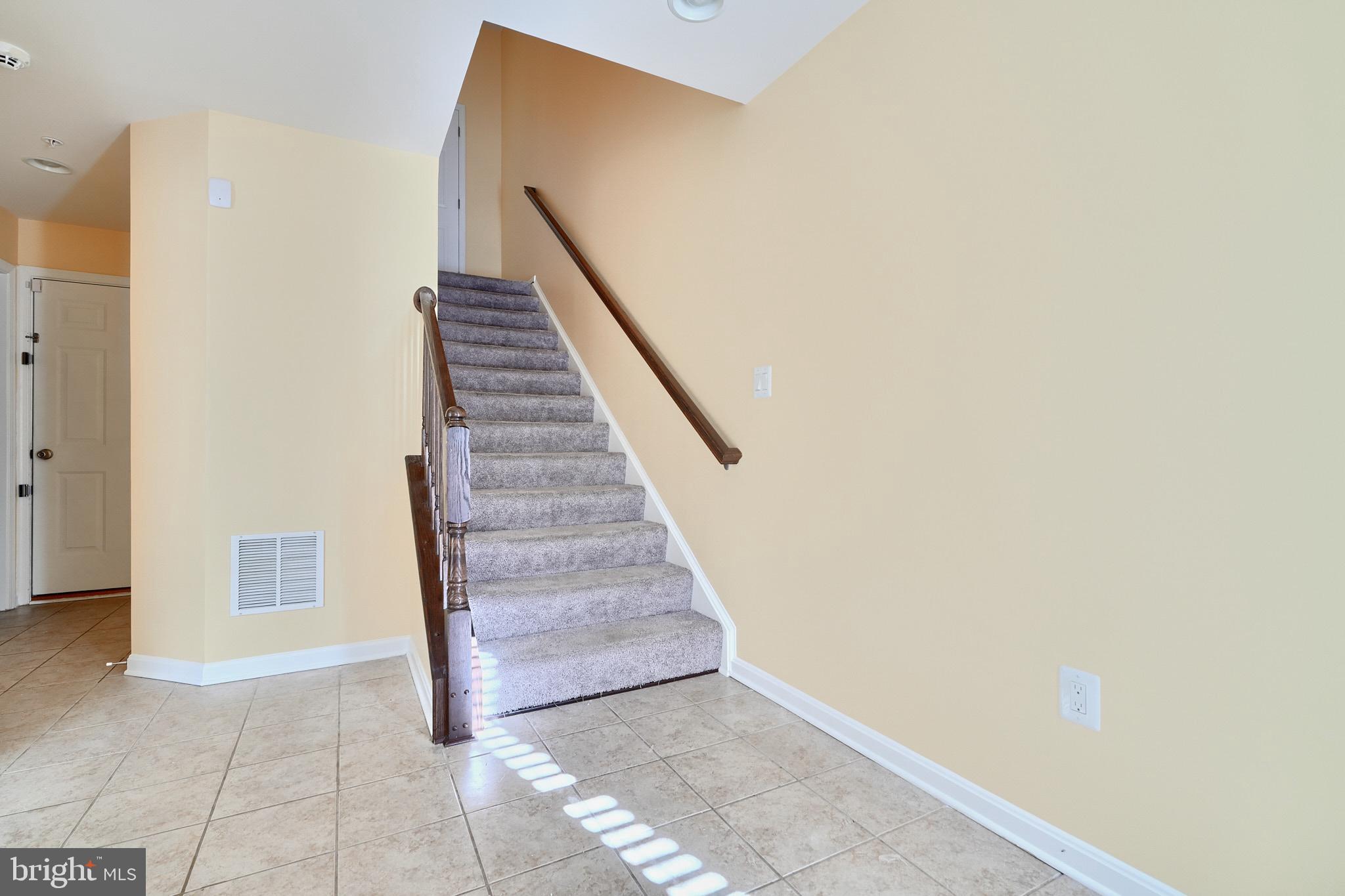 ESPLANADE AT RED RUN - Residential Lease