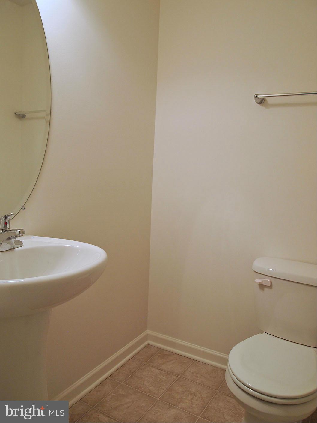 LAKELAND PLACE - Residential