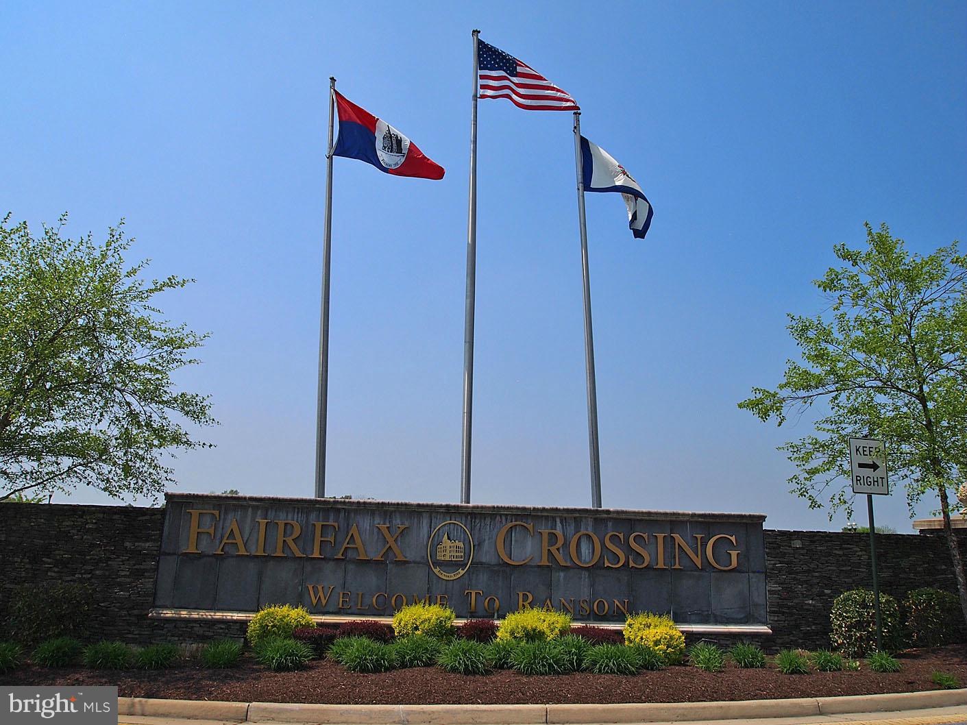 LAKELAND PLACE - Residential