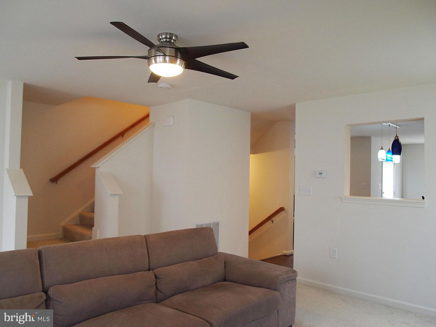 LAKELAND PLACE - Residential