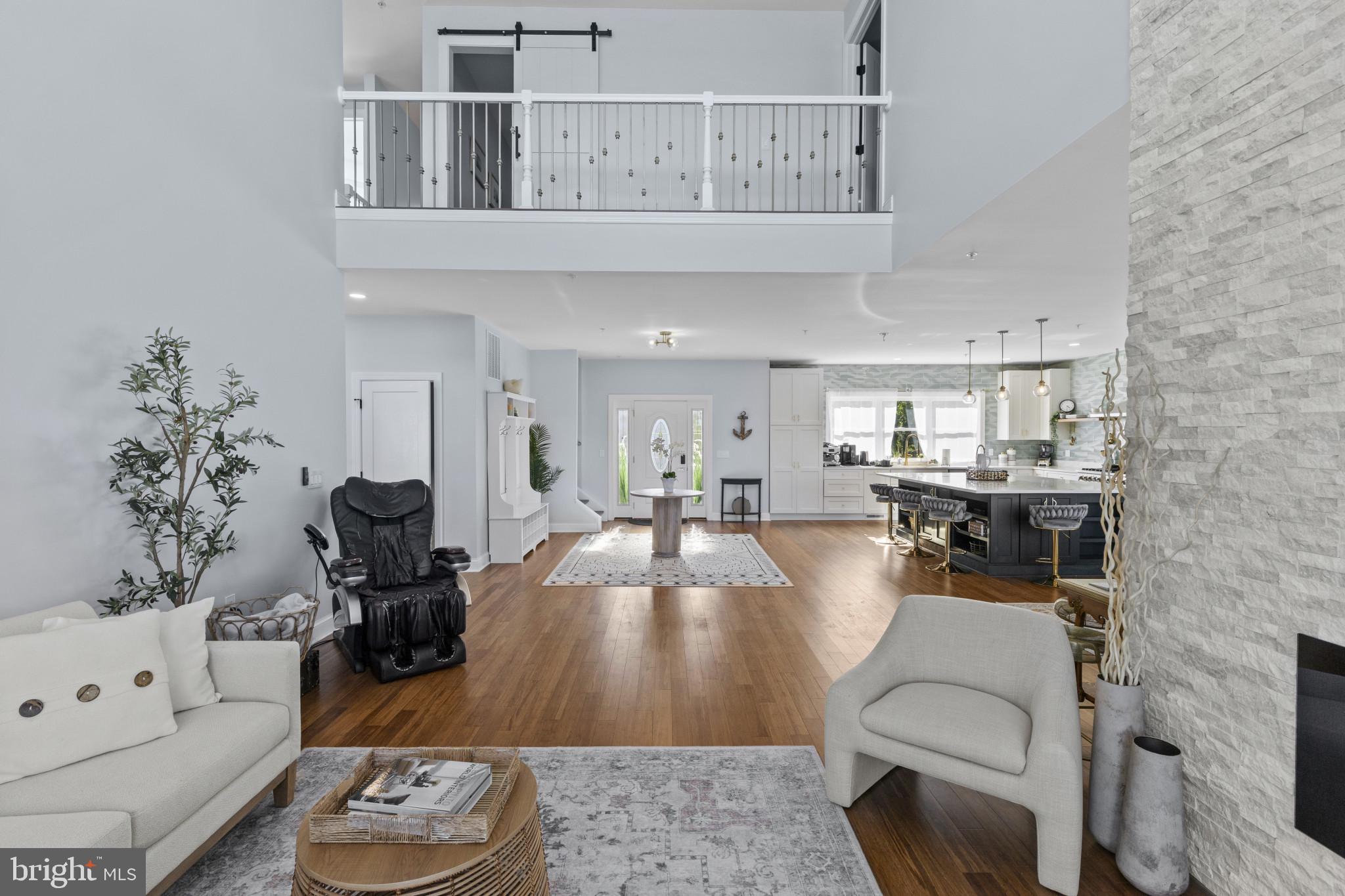 SELBY ON THE BAY - Residential