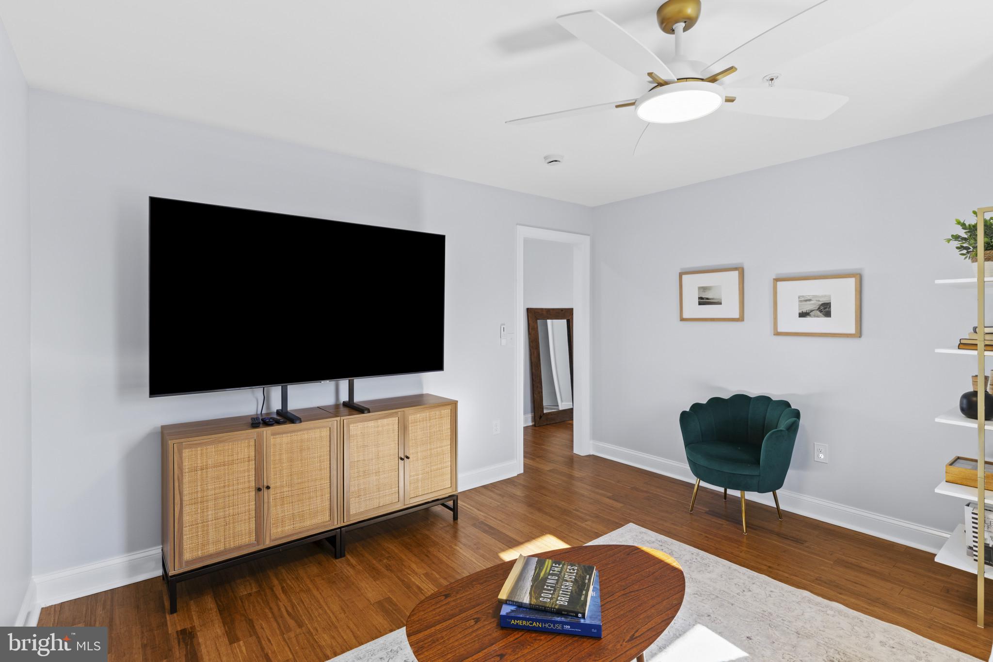 SELBY ON THE BAY - Residential