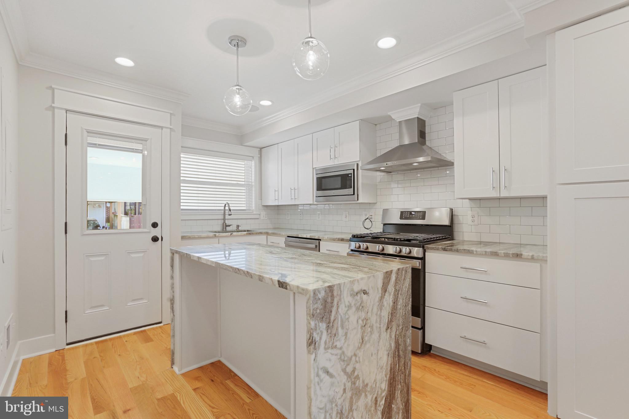 CANTON - Residential