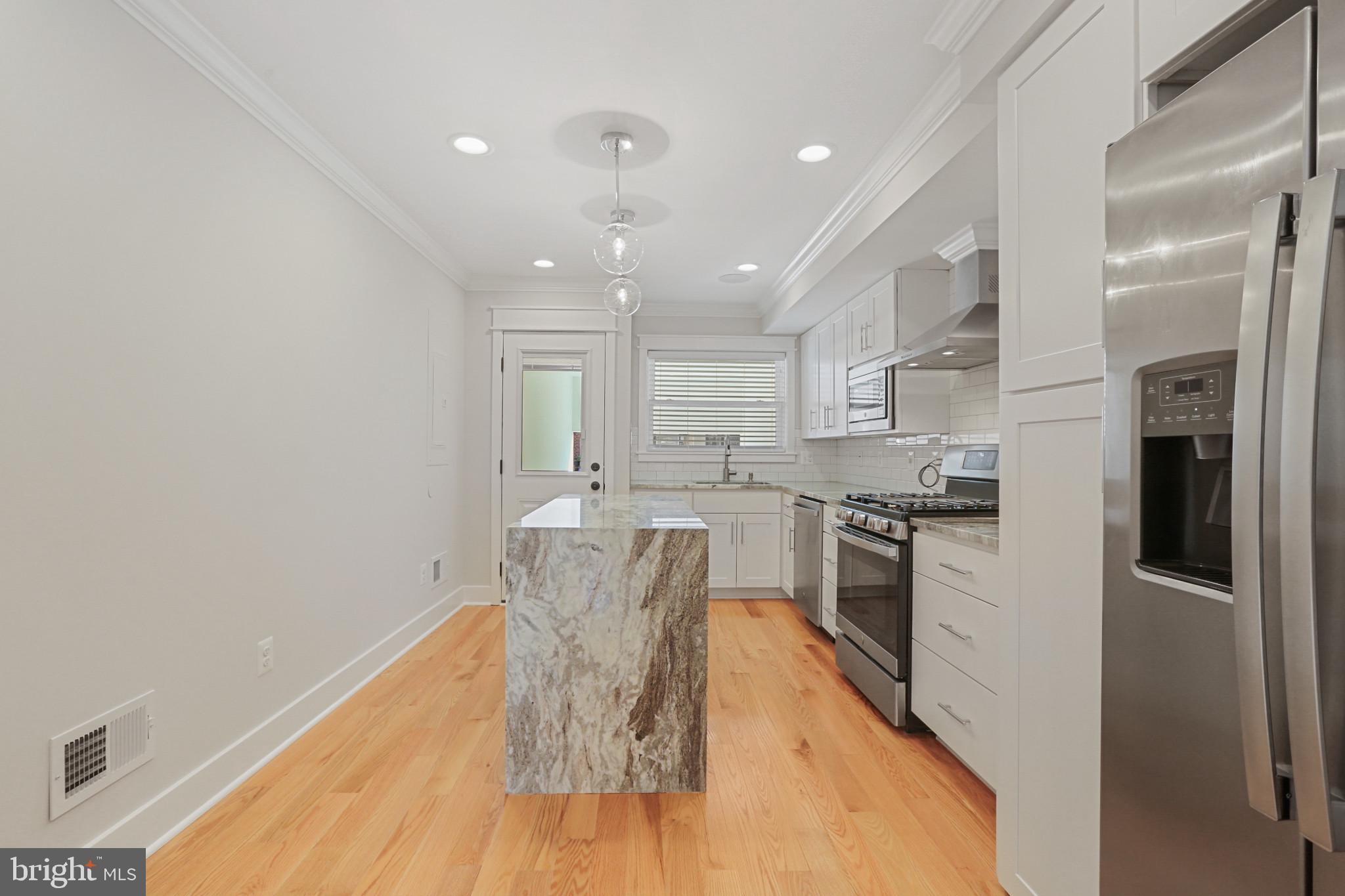 CANTON - Residential