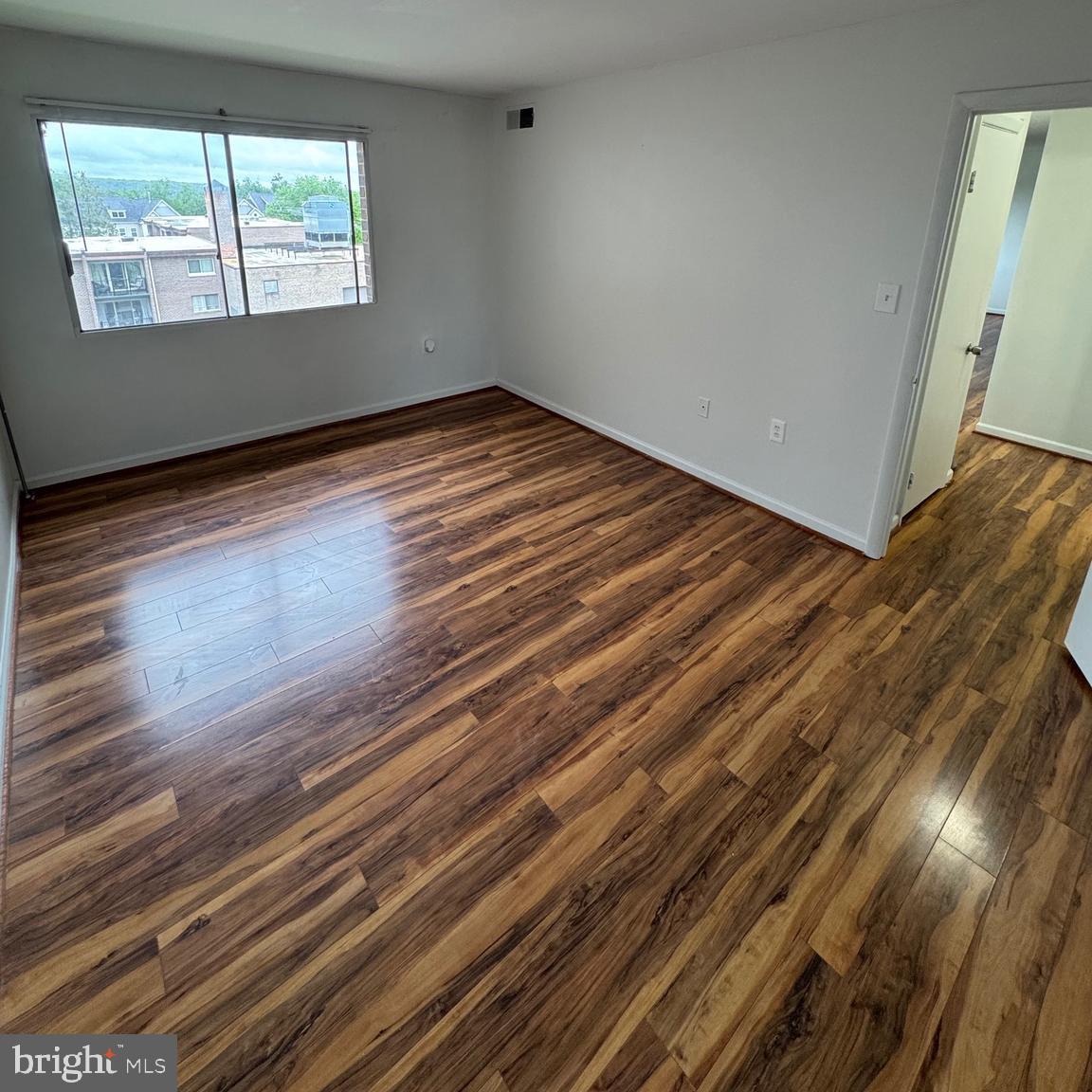 OCCOQUAN RIDGE CONDO - Residential