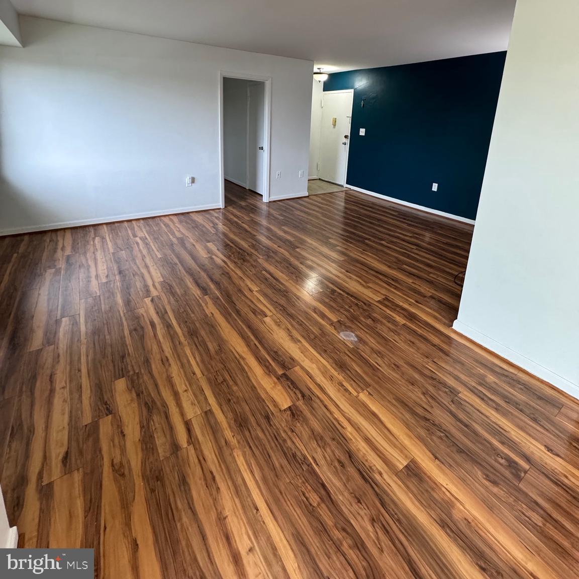 OCCOQUAN RIDGE CONDO - Residential