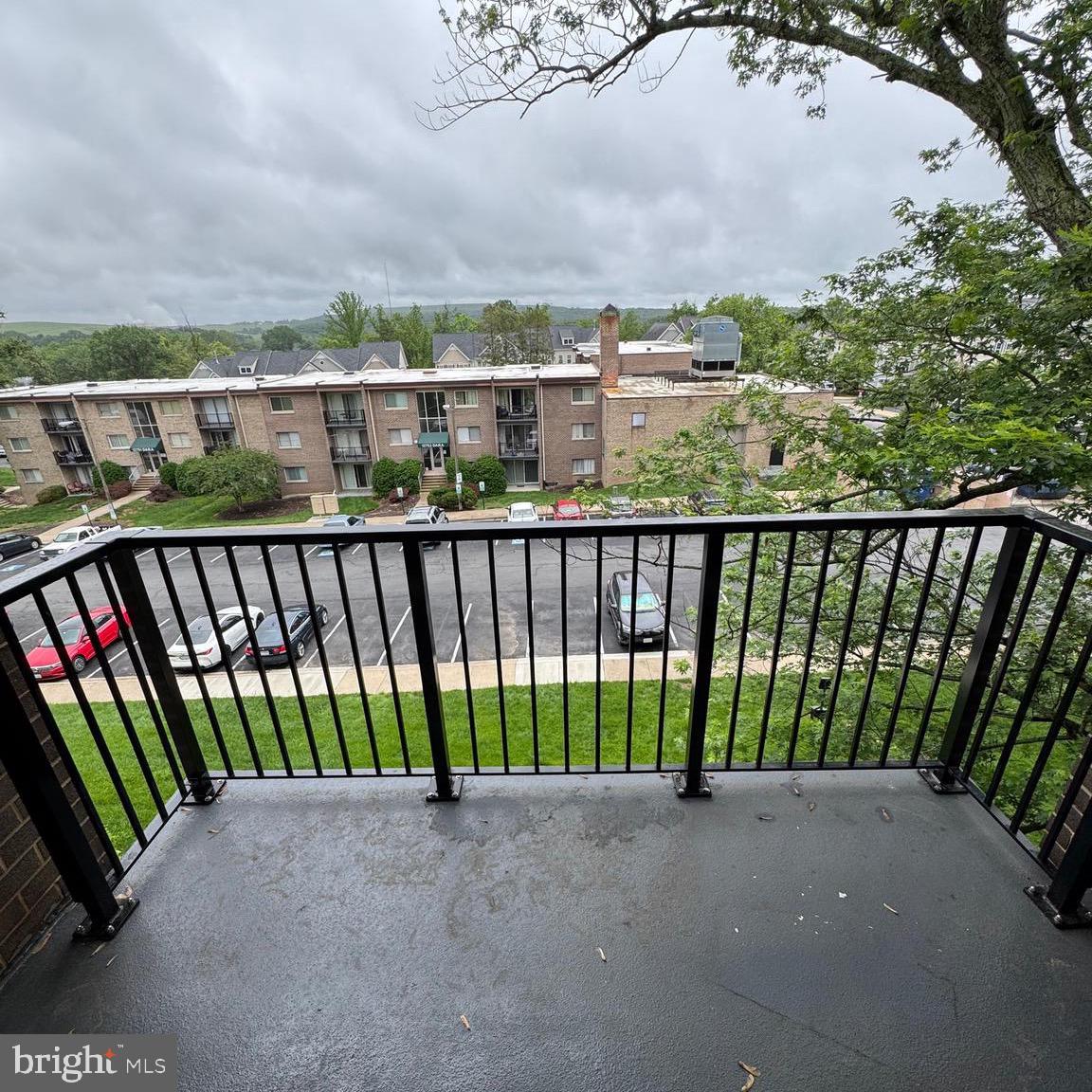 OCCOQUAN RIDGE CONDO - Residential