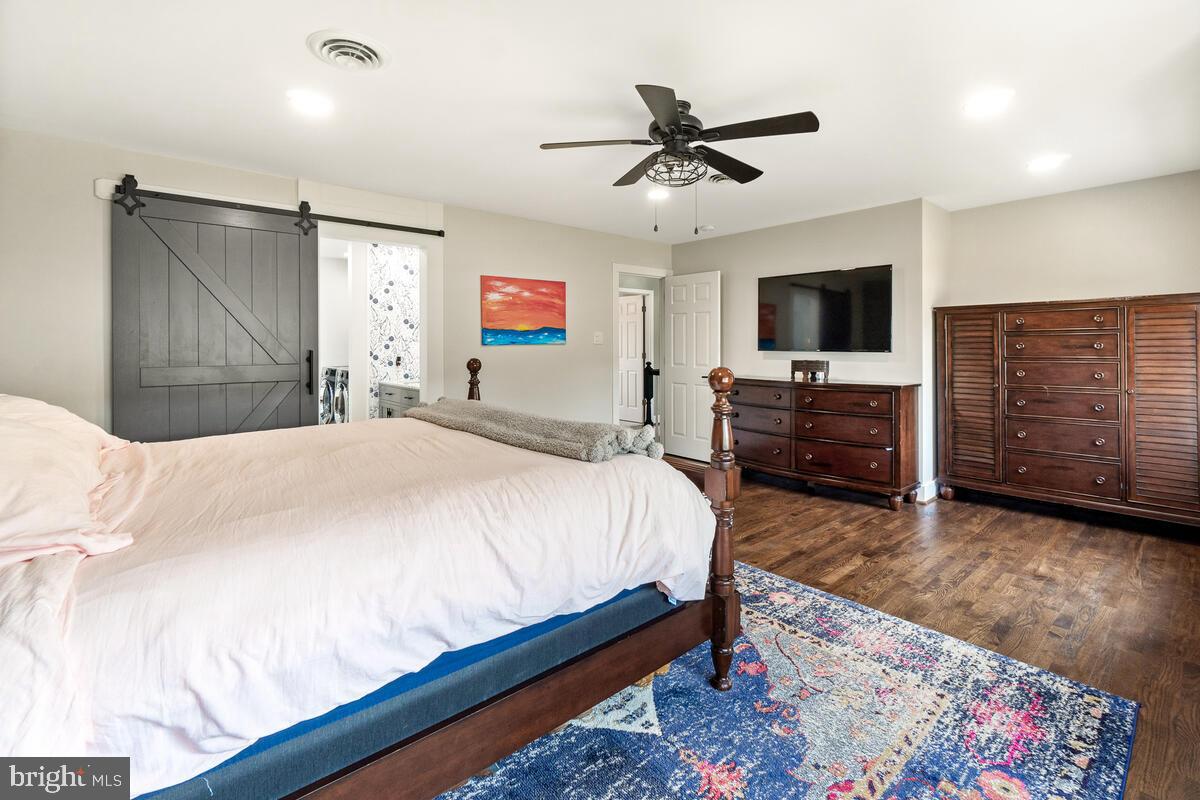 HOLBROOK HEIGHTS - Residential