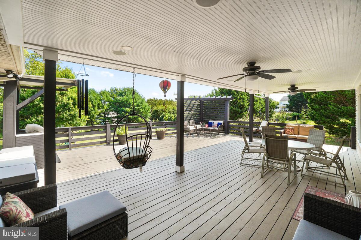 HOLBROOK HEIGHTS - Residential