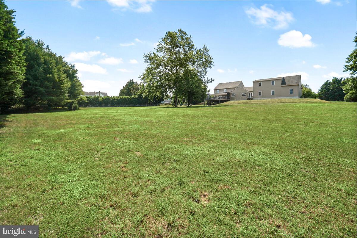 HOLBROOK HEIGHTS - Residential