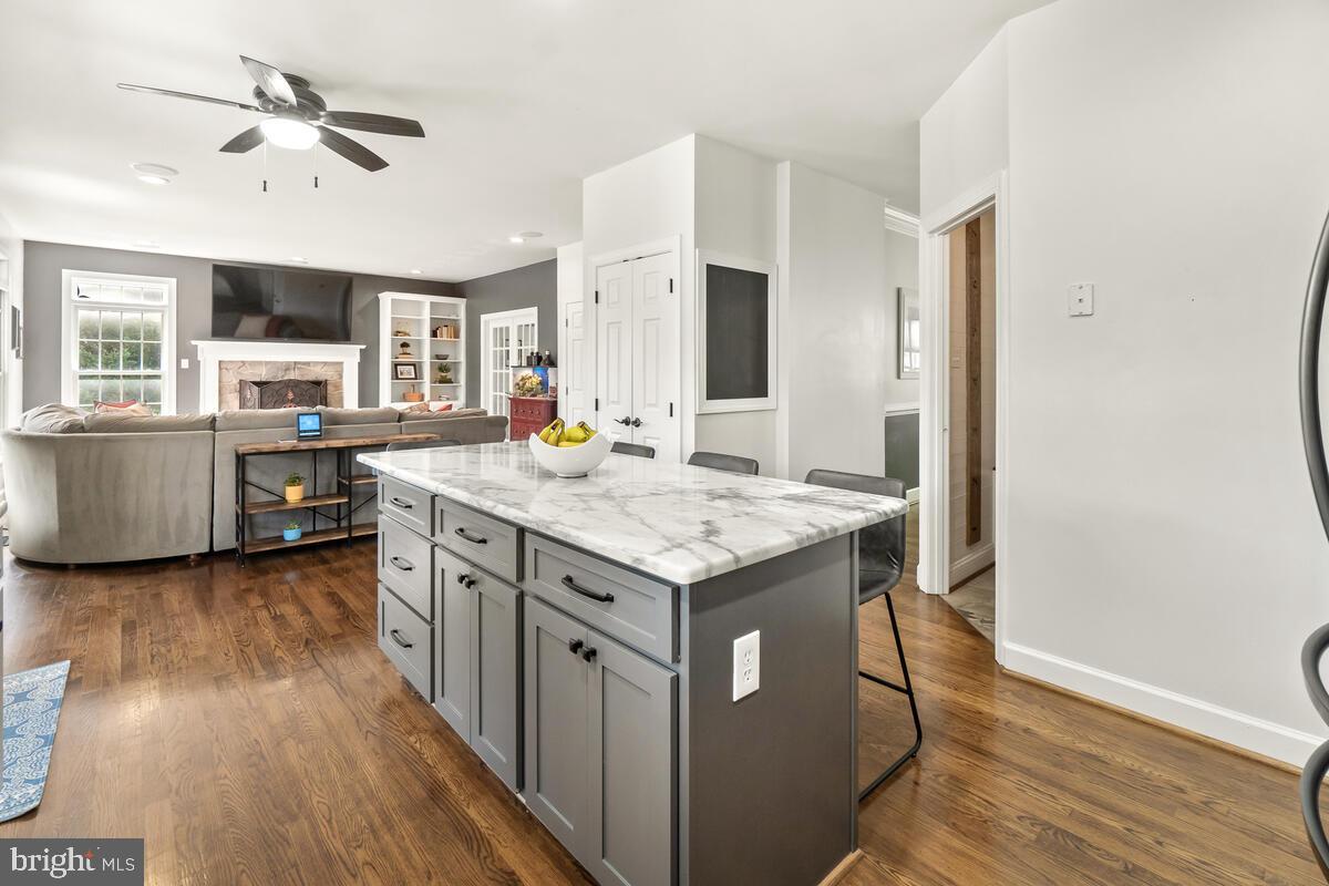 HOLBROOK HEIGHTS - Residential