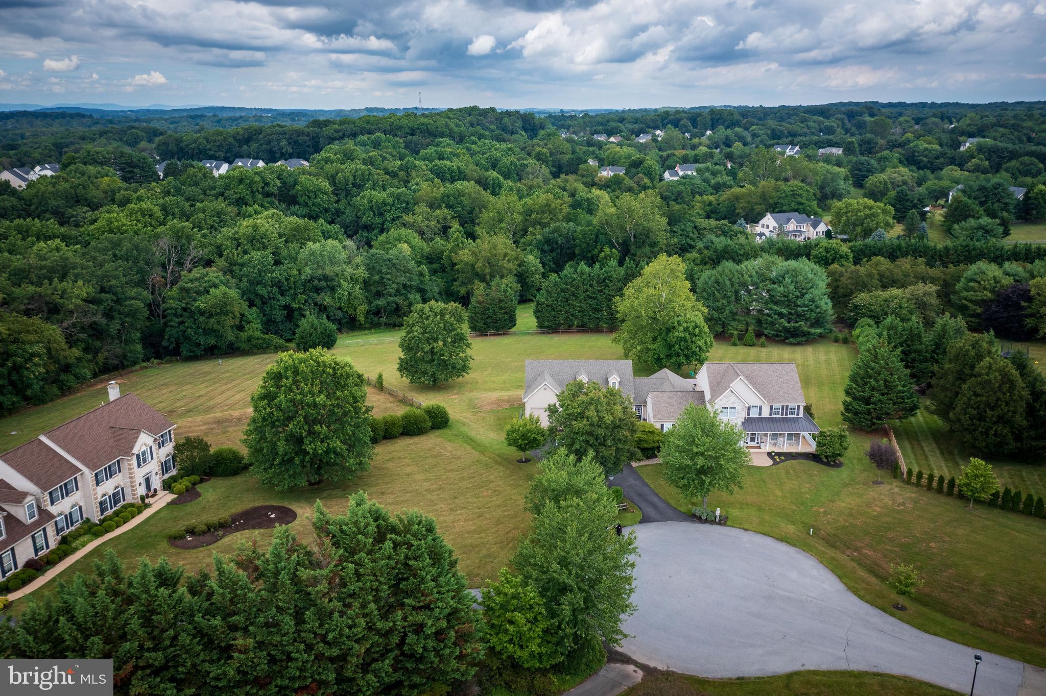 HOLBROOK HEIGHTS - Residential