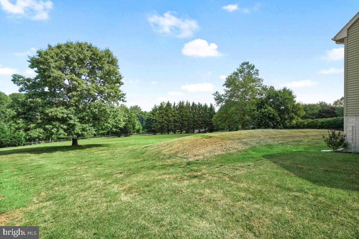 HOLBROOK HEIGHTS - Residential