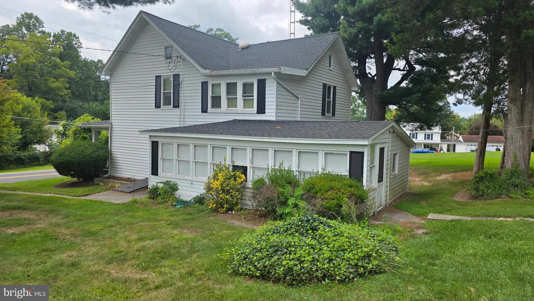 1011 GOODYEAR ROAD