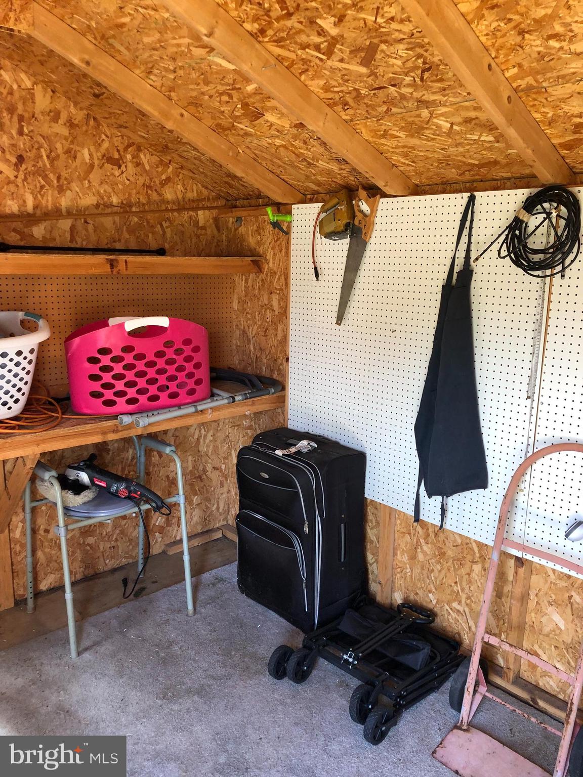 CHATHAM MANOR - Residential