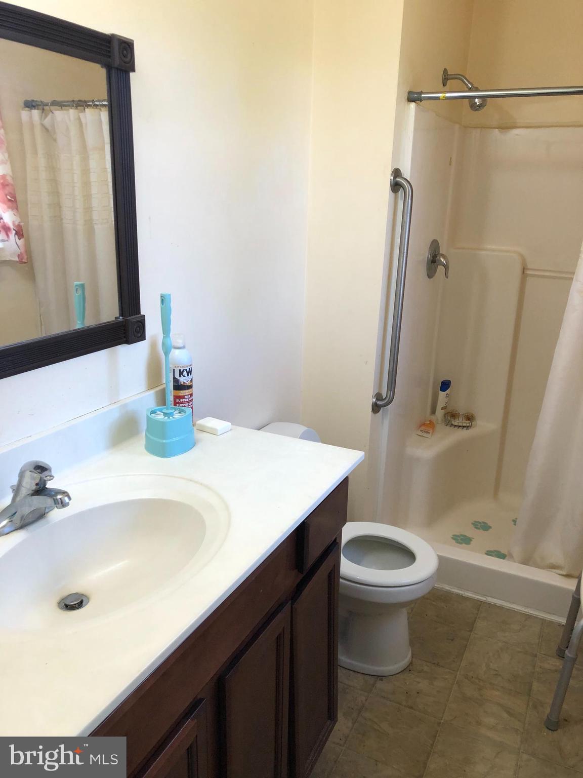 CHATHAM MANOR - Residential