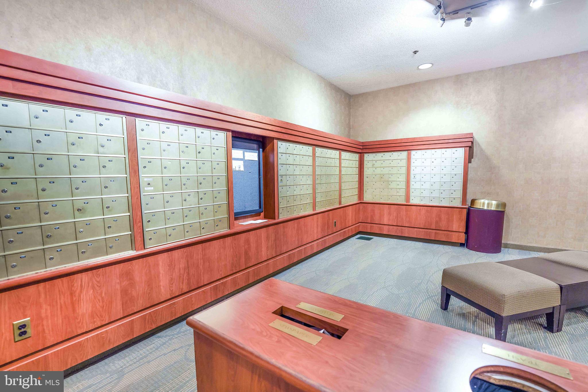 SKYLINE SQUARE CONDO - Residential