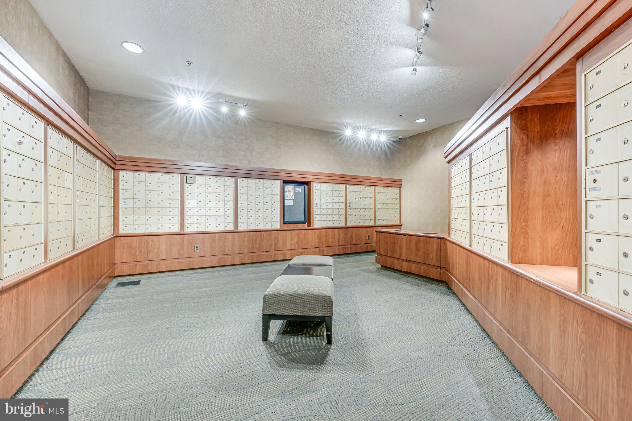 SKYLINE SQUARE CONDO - Residential