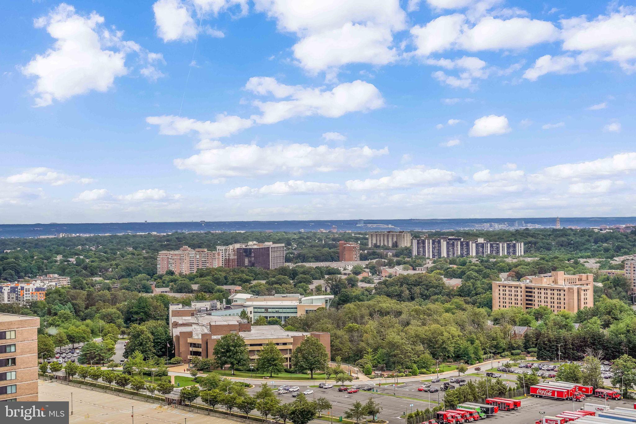 SKYLINE SQUARE CONDO - Residential