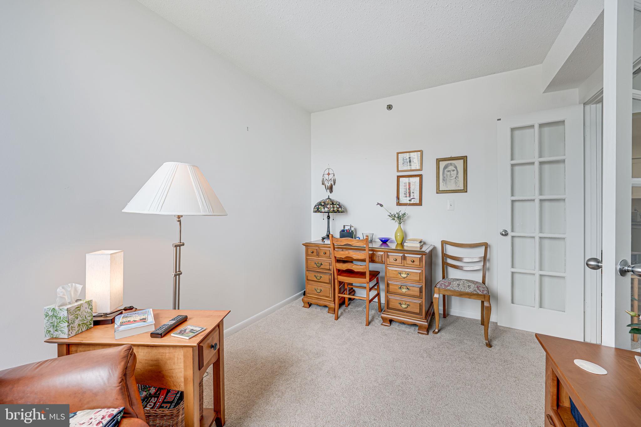 SKYLINE SQUARE CONDO - Residential