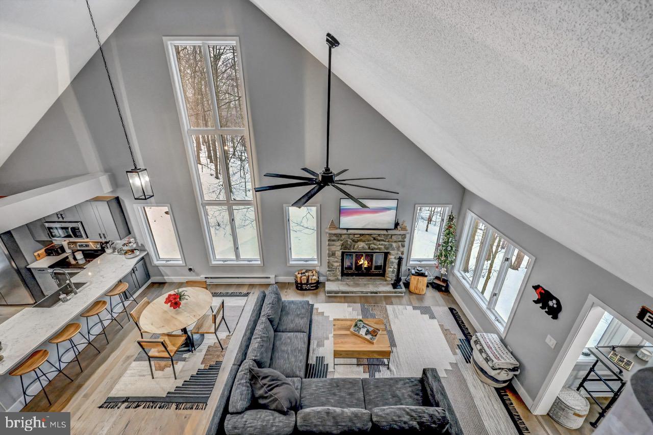 SNOW RIDGE VILLAGE - Residential