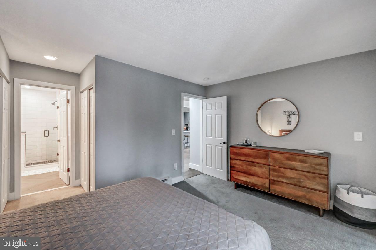 SNOW RIDGE VILLAGE - Residential