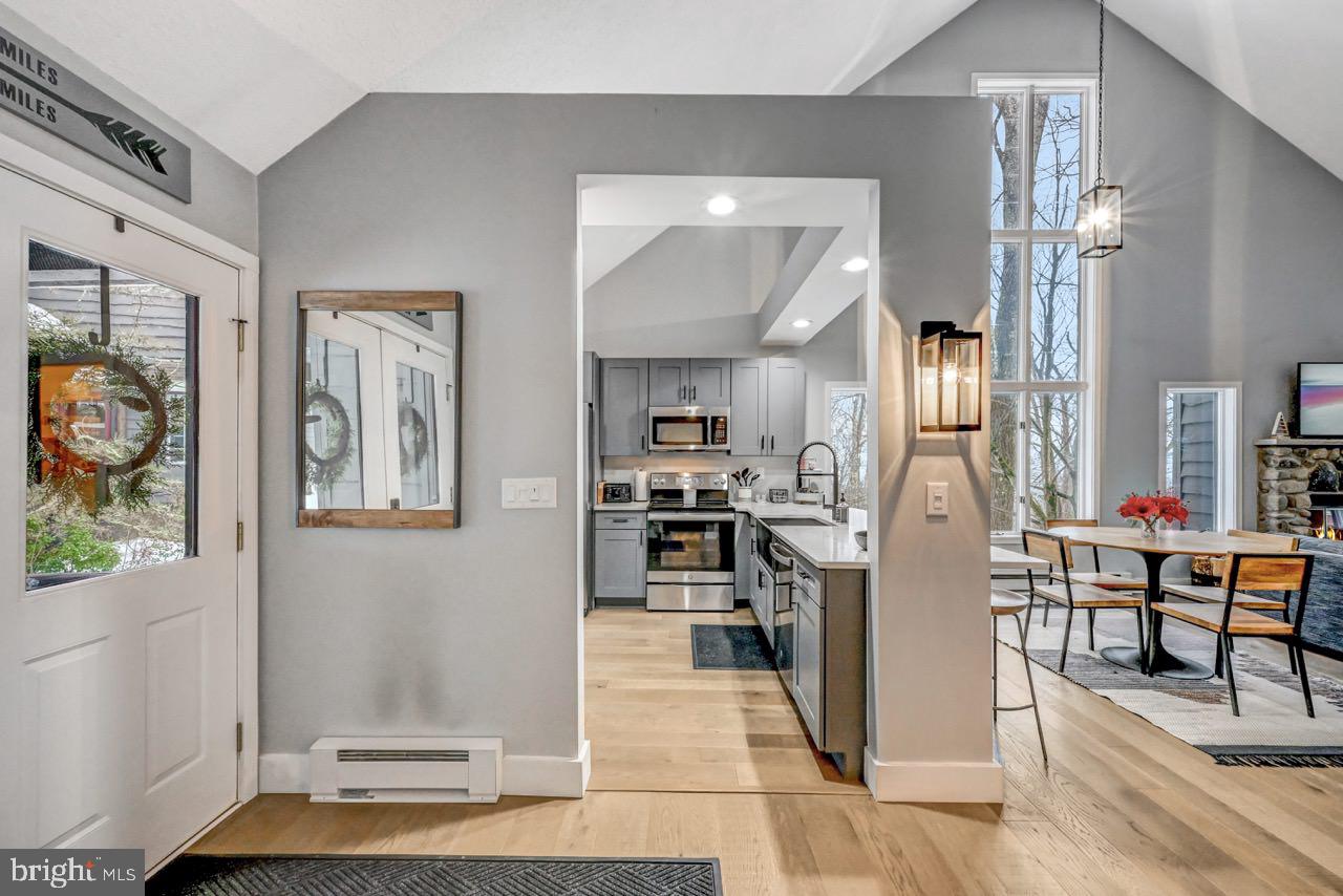 SNOW RIDGE VILLAGE - Residential