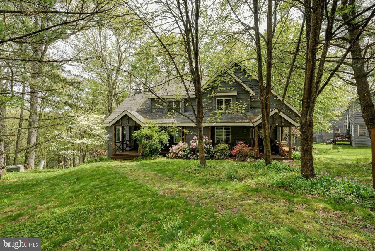 SNOW RIDGE VILLAGE - Residential