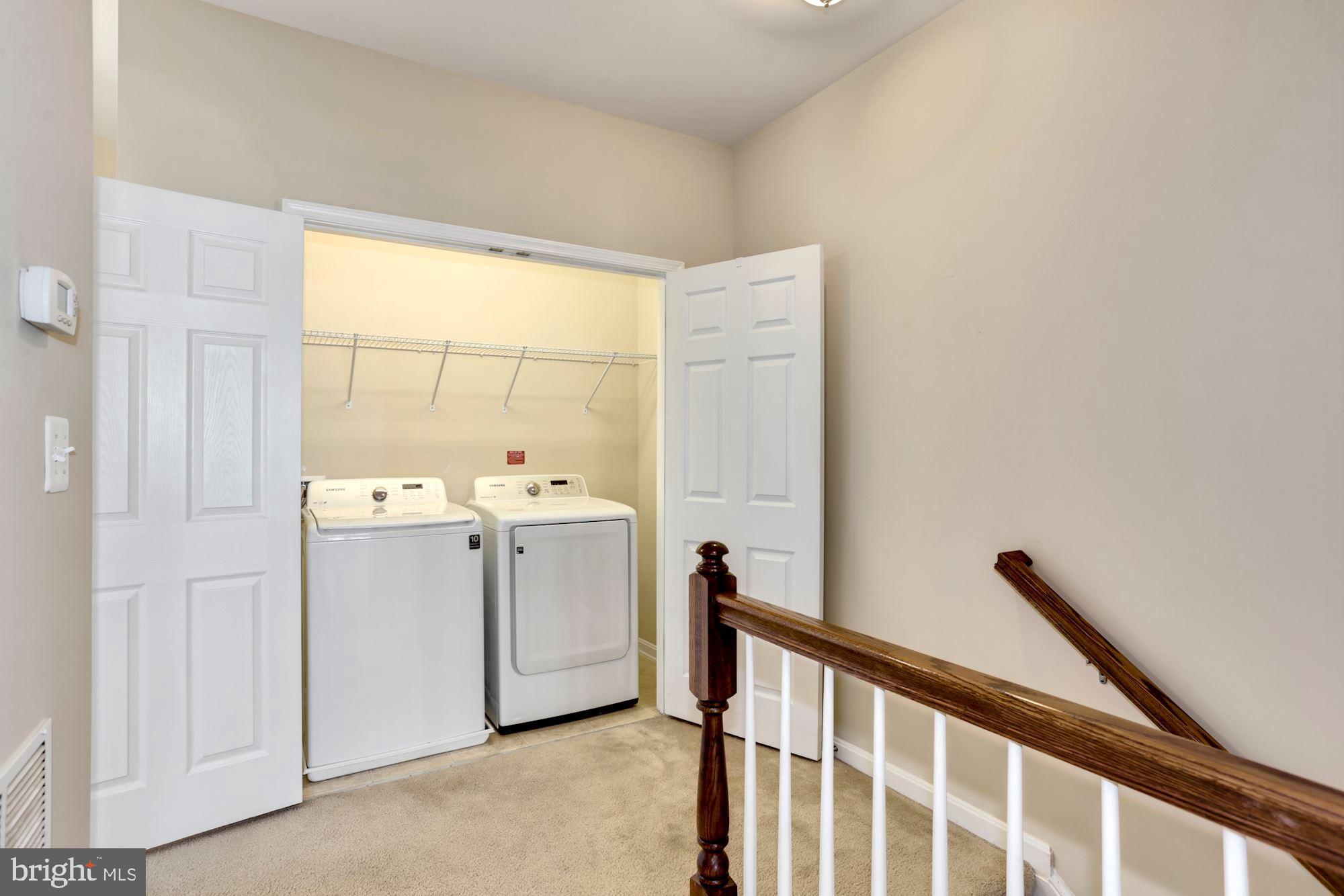 RESIDENCES AT DULLES PRK - Residential Lease