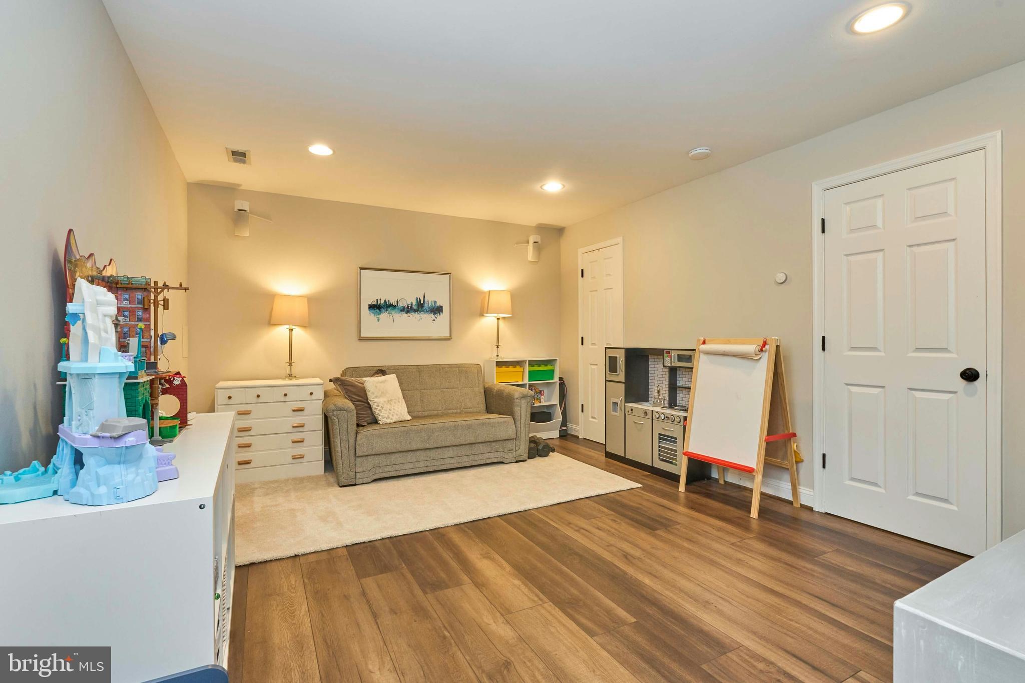 LYON PARK - Residential