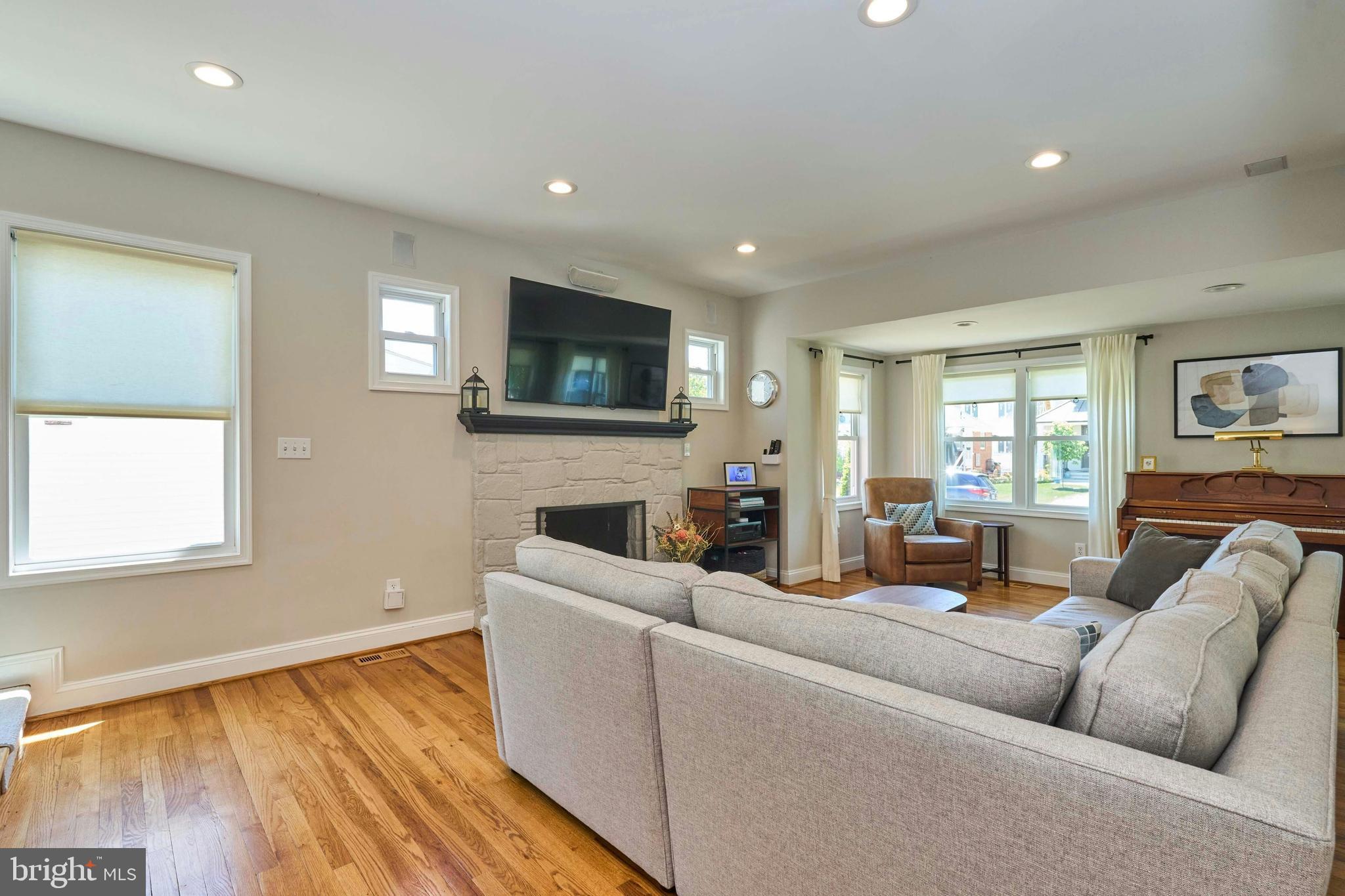 LYON PARK - Residential