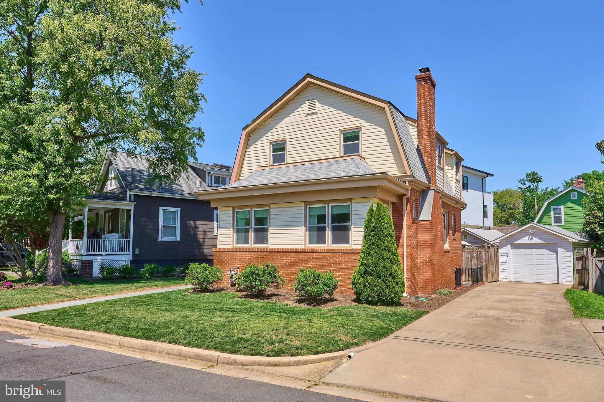 LYON PARK - Residential