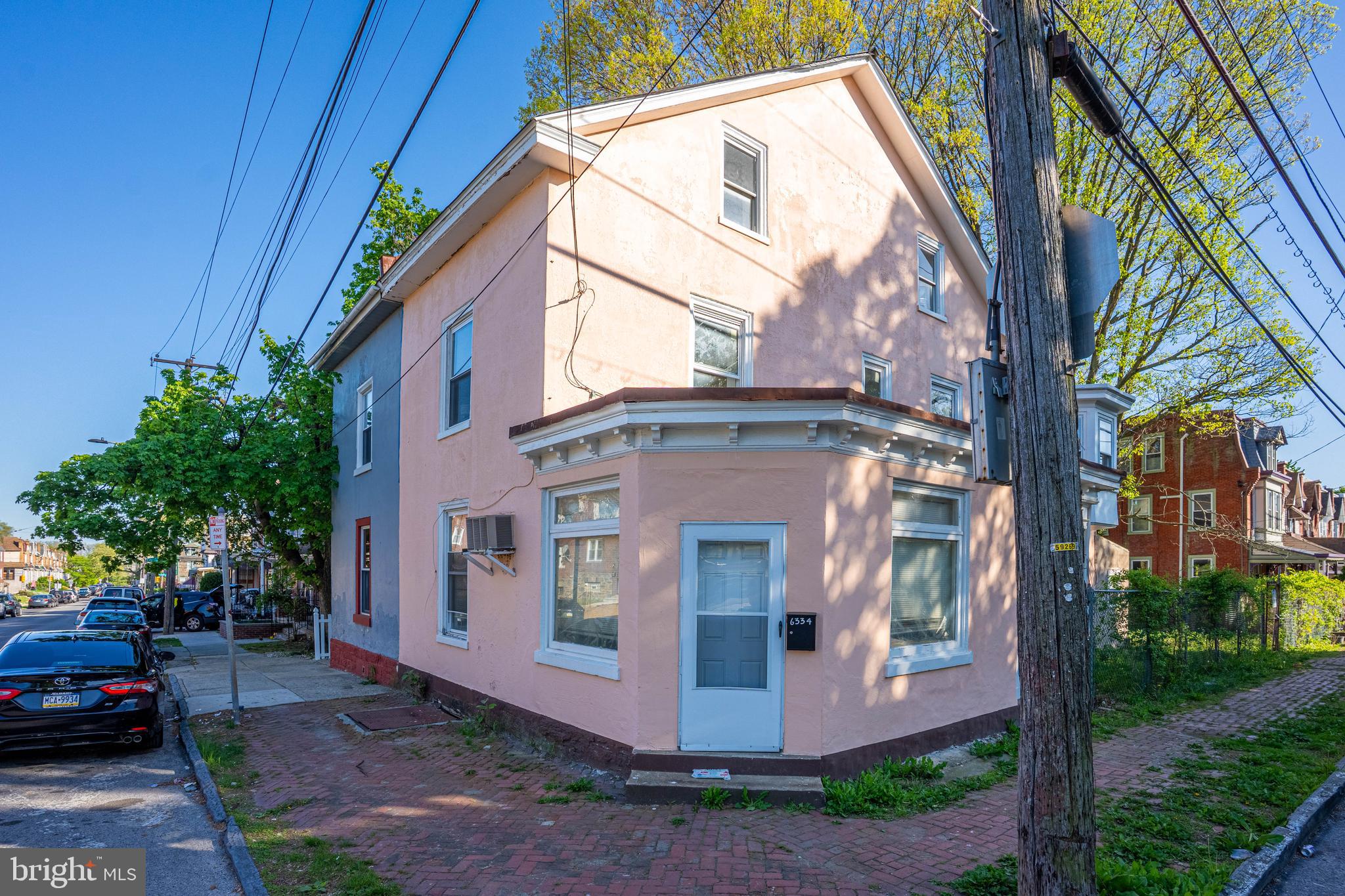Don't miss this rare 5 bedroom, 2 full bath corner twin home in East Germantown.
Entering from the front door you will find a bonus room and full bathroom, with potential to use for an office or apartment. Through the door is the main living room and eat in kitchen. This level also has laundry hookups so you don't have to go all the way to the basement.
Upstairs on the second floor are 3 large bedrooms with closets and an additional full bathroom.
The 3rd floor features two more spacious bedrooms.
Back downstairs is an unfinished basement perfect for storage.
The side and back yard offer great space for planting and entertaining.
Come see all that Germantown has to offer, just a couple of blocks off the Avenue, Young American, Frosted Fox, Germantown Espresso Bar, Adelie, Zsa'a. Easy access to transportation just 3 blocks from the Washington Ln train and the 23 bus.
