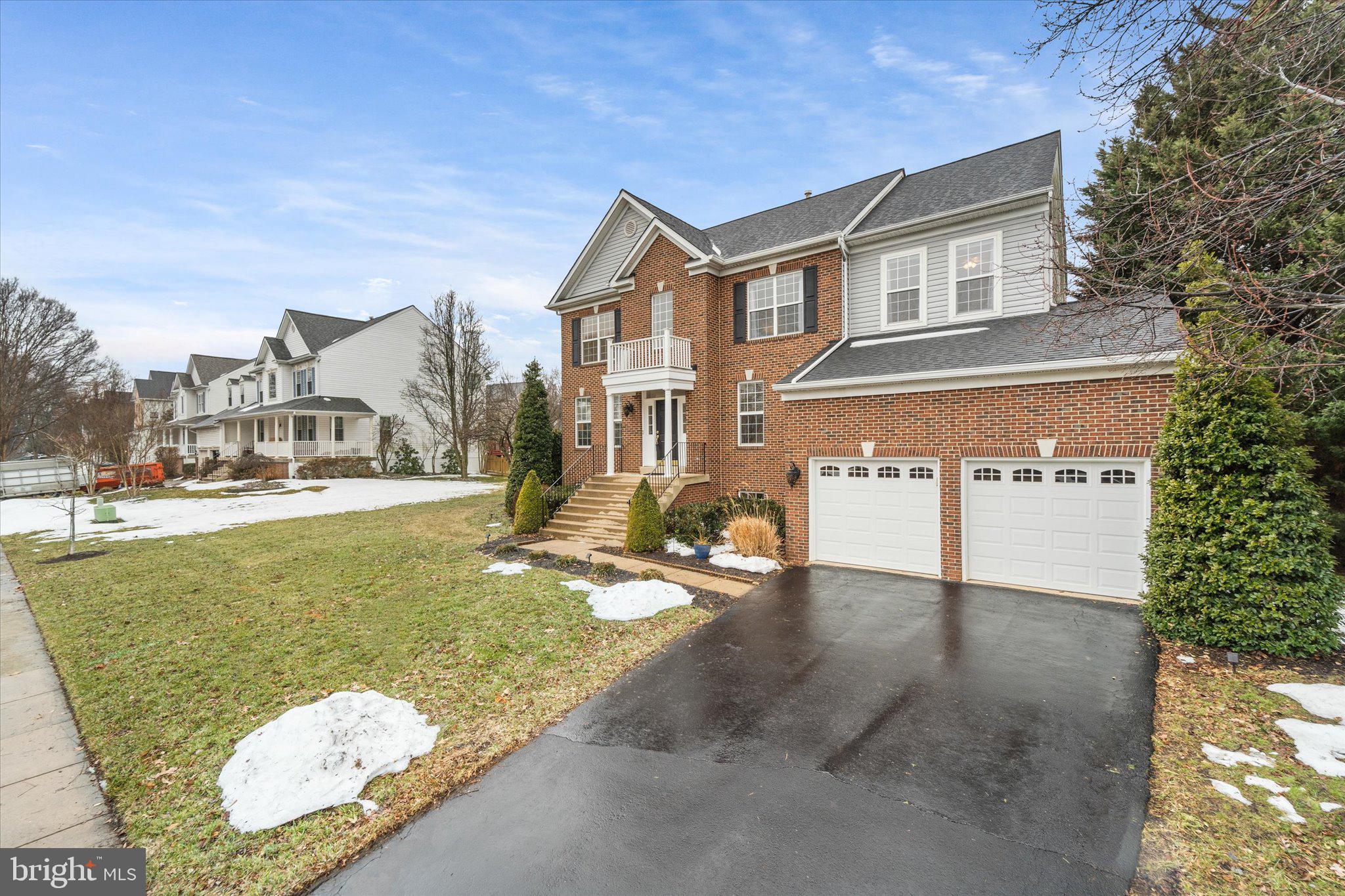 837 MACALISTER DRIVE SE