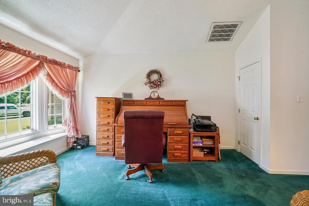 KINGS GRANT LA PLATA - Residential
